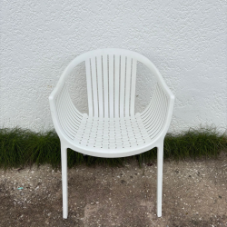 Cadeira branca