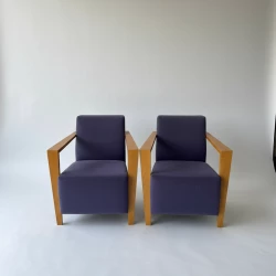 Poltronas de veludo sintético