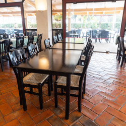 Mesa quadrada 4 pessoas