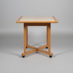 Mesa em Madeira c/Tampo em Mármore