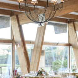 Lustre suspenso em ferro