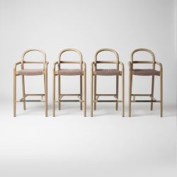 Conjunto de 4 Bancos Altos em Madeira