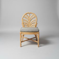 Candeira em Bambu com Estofo Cinza