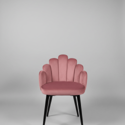 Cadeira estofada em rosa velho com pés pretos