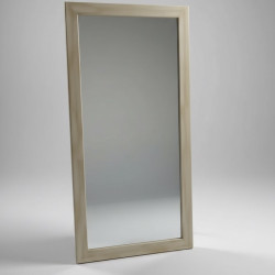 Espelho de parede retangular com moldura em tons amarelo