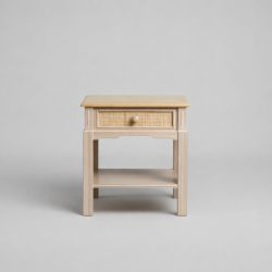 Mesa de Cabeceira de Madeira