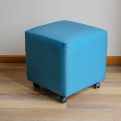 Banco em Eco-pele azul com rodinhas