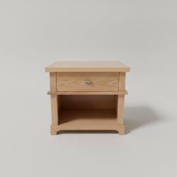 Mesa de Cabeceira em Madeira Clara