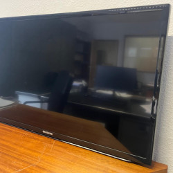 TV SAMSUNG 32 POLEGADAS - SMART TV