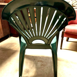 Cadeira Plástico verde empilhável