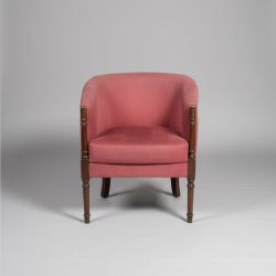 Poltrona de Veludo Bordeaux