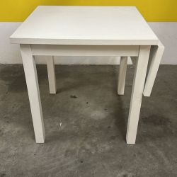 Mesa de jantar extensível