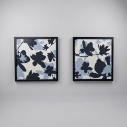 Conjunto de 2 Quadros Florais em Preto e Azul