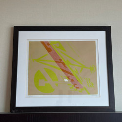 Quadro abstrato com moldura – tons bege e verde