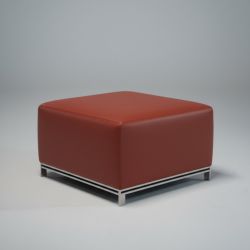 Pufe Quadrado em Pele Vermelho